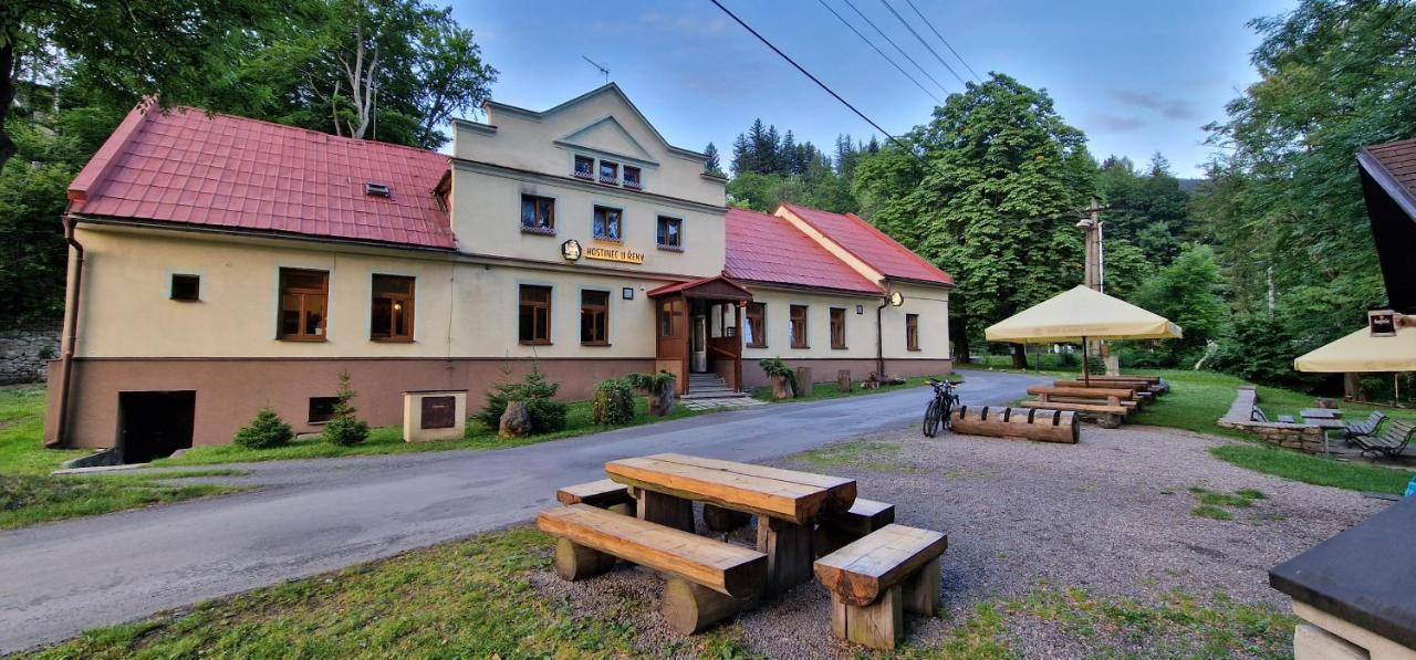 Hotel Hostinec U Reky Ostrawica Zewnętrze zdjęcie