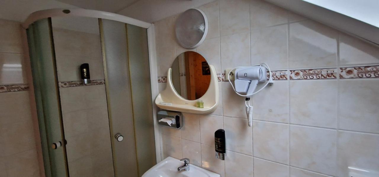 Hotel Hostinec U Reky Ostrawica Zewnętrze zdjęcie