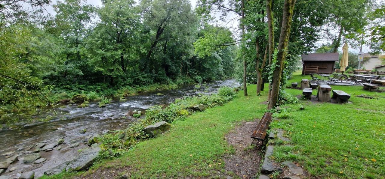 Hotel Hostinec U Reky Ostrawica Zewnętrze zdjęcie